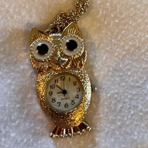 New Owl Necklace Pendant Quartz Watch Gold-tone chain adjustable Collectible